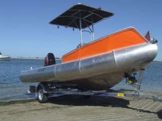 2007_0329picsfirst0029 OCEAN CRAFT CHINOOK 5.2M T TOP 88L FUEL TANK 50HP TOHATSUs.jpg